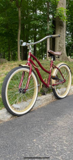 24” Huffy Cranbrook Beach Cruiser Bike Bicycle Excellent Condition