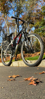26” TREK 3900 21 Speed Mountain Bike Bicycle Mint Like New Condition