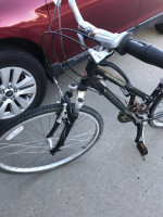 Woman’s 700c schwinn Voyageur hybrid bike