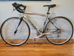 Specialized Roubaix Road Bike 3x10 drivetrain Shimano 105