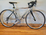 Specialized Roubaix Road Bike 3x10 drivetrain Shimano 105