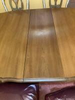 DINING TABLE & 6 CHAIRS