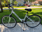 Schwinn trailway hybrid bike