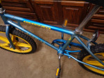 VINTAGE SCHWINN SCRAMBLER PHANTOM BMX BIKE BLUE YELLOW MAG WHEELS