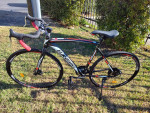 Like new Eurobike XC550 Road disc brake bicycle