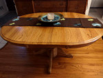 Oak 42" Round Dining Room Table