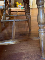 Dining Room Table + 6 Chairs
