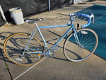 LIGHTWEIGHT  ALL TUNE UP.  RALEIGH  ROAD BIKE Frame 19 Check out