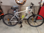 DIAMONDBACK SORRENTO 21 SPEED MOUNTAIN BIKE IN PRISTINE CONDITION