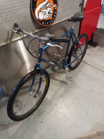 FIRST YEAR SPECIALIZED ROCKHOPPER 15 SPEED MOUNTAIN BIKE ALL ORIGINAL