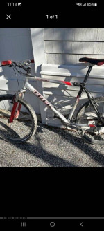 02 Trek 8000 Aluminum 27 Spd. 21.5in. XL FRAME With Duke Rockshox