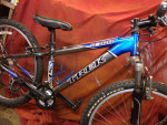 26'trek aluminumframe 4300 w/front shocks