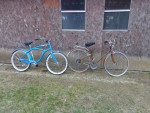 (2) 26" bicycles TREK AND RALEIGH
