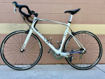 Lightweight Carbon fiber 700c GIANT Road bike