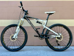 Super ligtweight Carbon fiber 1x full suspension SCOTT mtb