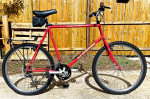 BICYCLE SCHWINN HIGHPLAINS 26"MEN'S MOUNTAIN BIKE IN EXCELLENT COND.