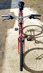 BICYCLE SCHWINN HIGHPLAINS 26"MEN'S MOUNTAIN BIKE IN EXCELLENT COND.