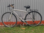 ((( Specialized SIRRUS Hybrid/Comfort Bicycle)))