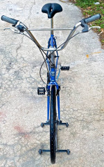 BICYCLE HUGE GUY TREK MULTITRACK 720 700"MEN'S HYBRID/CMFRT BIKE
