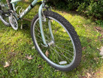 16 in GT Polymer Ladies Mountain Bike Excellent