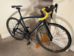 Like new Specilaized Roubaix Expert Carbon road bike