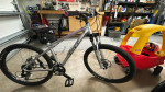 Women’s Small GT Avalanche 3.0
