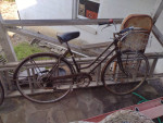 Vintage Schwinn women's Chicago suburban bicycle