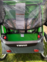Thule bicycle kid trailer