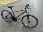 Big Kid / small adult Mountain Bike - Huffy Granite