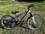 Performance Holeshot 24" Kid's Bike - Front Suspension