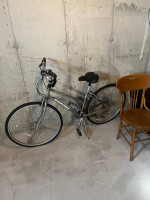 Womens KHS Brentwood bike