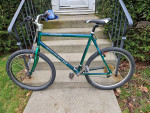 Tall guys ..5"11-6"4 . lightweight  RALEIGH   BIKE ..CHECK OUT