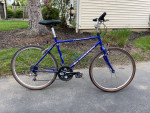 Schwinn Hybrid Bike: New Seat & Pedals, 21 Speeds, Well Built!