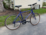 Schwinn Hybrid Bike: New Seat & Pedals, 21 Speeds, Well Built!