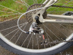 Giant Mountain Bike: New Tires, 21 Speeds, Suspension System