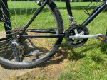 Outfitters Hybrid/Mountain Bike: 21 Speed Shimano Shifting