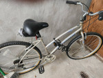 WOMANS BIKE