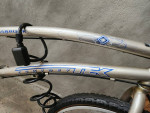 WOMANS BIKE