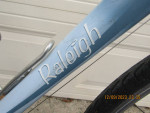 RALEIGH ALYSA FT 1; 5'2" to 5'5"; blue; like new; mint!