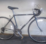 Giant Road Bike * for 5'7" to 5'11"