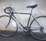 Giant Road Bike * for 5'7" to 5'11"