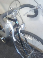Giant Road Bike * for 5'7" to 5'11"