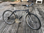 Trek 700 Multitrack Hybrid bike 18” 21-speed