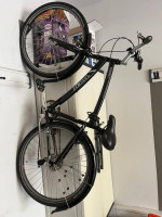18" Black TREK Navigator 1.0 bike