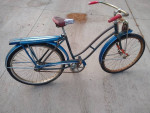 Vtg JC Higgins bee hive springer bicycle