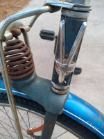 Vtg JC Higgins bee hive springer bicycle
