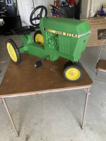 John Deere pedal tractor