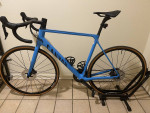 Canyon Ultimate CF SL 8.0 Disc