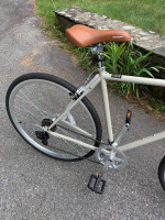 New Retrospec Kinney Hybrid Bicycle 28" Wheel 7 Gears 54cm Frame