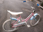 Vintage Huffy Dream Girl Sting Ray Bicycle